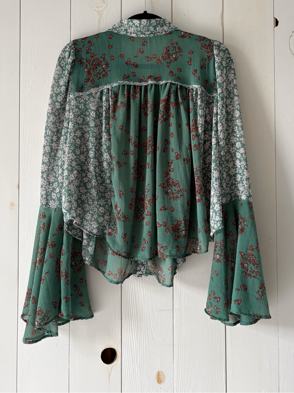 Free People Serena Emerald Green Sheer Floral Blouse Size Medium - Picture 8 of 11